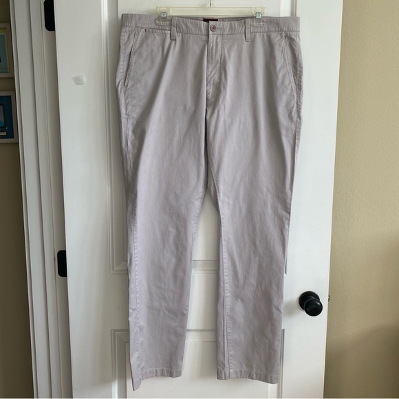 UNTUCKit Men's Chino Straight Fit Pants Stone Gray Cotton Blend 38x32 - GUC - Picture 2 of 8